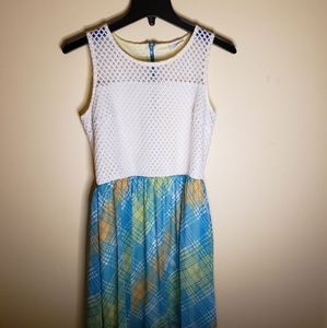 Women's dress size small